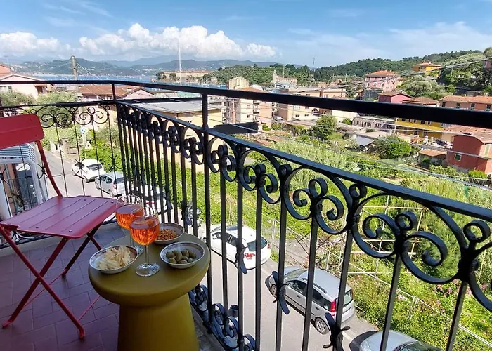 Apartmán Moderno Vista Mare, Con Parcheggio Privato *