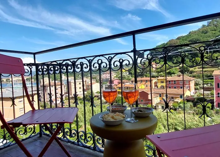 Moderno Vista Mare, Con Parcheggio Privato Apartman *